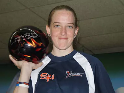 Bowling wins four on first day of UMES tournament
