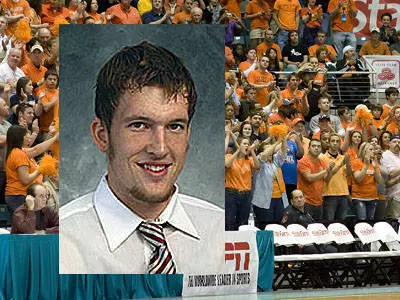 Steve Werner of McLennan signs with Bearkat men's basketball