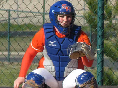 Softball falls to Colorado State, Arkansas at UNT