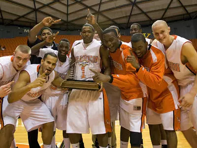 Alumni Association sets pre-game reception in Katy
