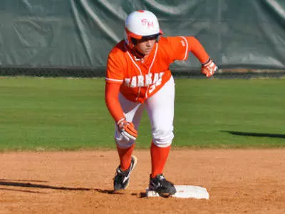 SFA sweeps softball in doubleheader