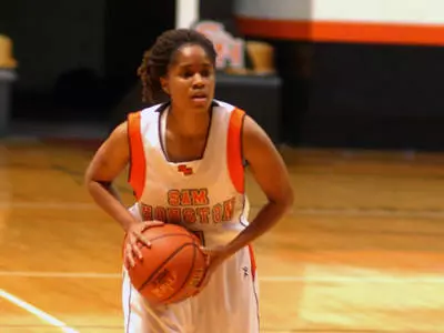 SHSU women win 73-72 in double overtime