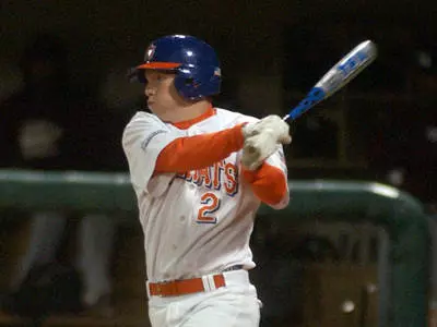 Baseball downs UTSA 9-5 in first game of weekend