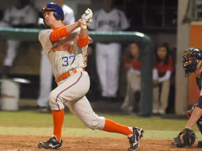 Northern Colorado slips past Sam Houston 5-3