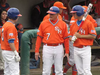 Baseball challenges No. 9 Rice Owls Tuesday