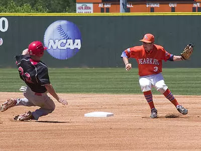 Baseball hosts Houston Tuesday at 6:30 p.m.