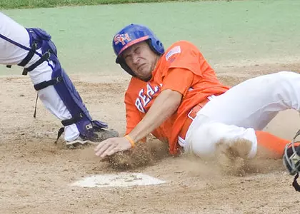 Stephen F. Austin holds off Kat rally for 14-13 win