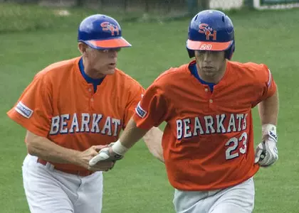 Baseball hosts Texas Aggies Tuesday night