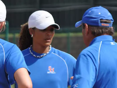 Softball assistant to head Trinity U. program