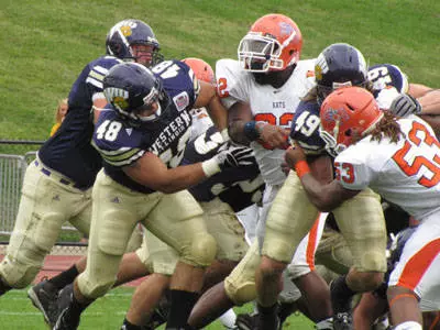 Leathernecks offense rolls as Western Illinois tops Bearkats
