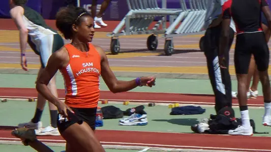 Track rolls at Wichita State in indoor opener