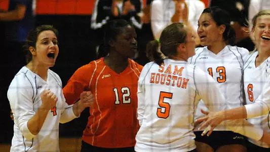 #12, Volleyball blasts Bobcats