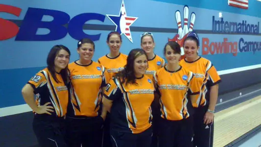Bowlers roll over SFA