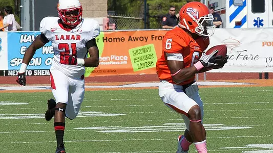 Kats roll to 66-0 shutout of Lamar