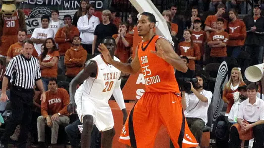Longhorns Defeat Bearkats in Austin 65-37
