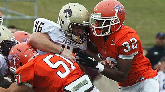 Alumni bus to Texas State game