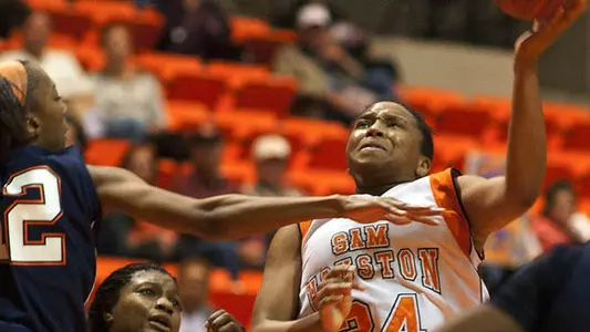Smith hits career high in Lamar loss