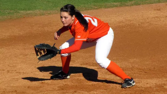 Softball wins twice in Lafayette