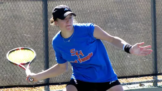 Tennis knocks off UTEP Saturday