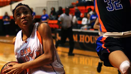 Kats chase history in Natchitoches
