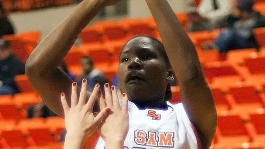Women fall 71-68 in Louisiana