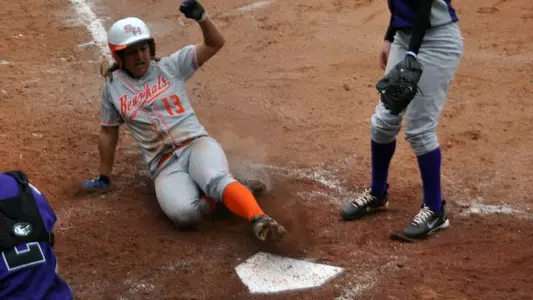 SFA edges softball 3-1 Wednesday