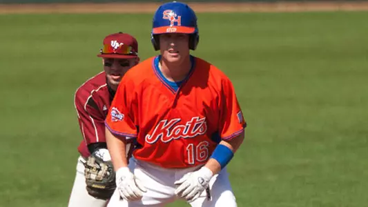 Kats complete sweep of UTSA