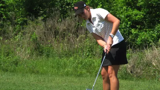 Hardy wins medalist honors