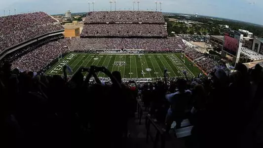 Aggies & Kats Battle At Kyle Field Tonight