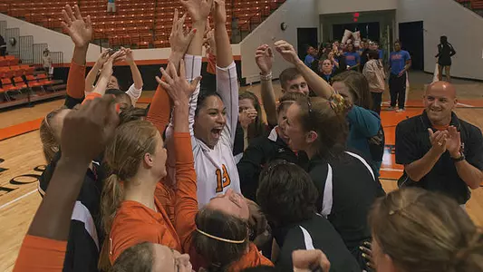 Volleyball Team Earns AVCA Academic Honor