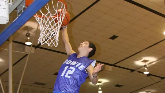 Jesse Lopez inks early letter with Kats