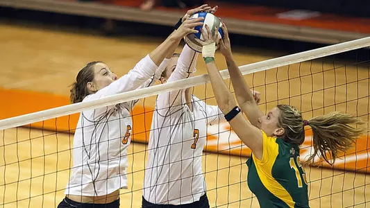Volleyball Hosts Nicholls Colonels