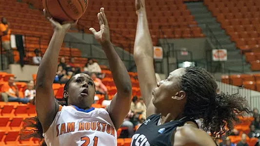 Bearkat Women Take on TCU