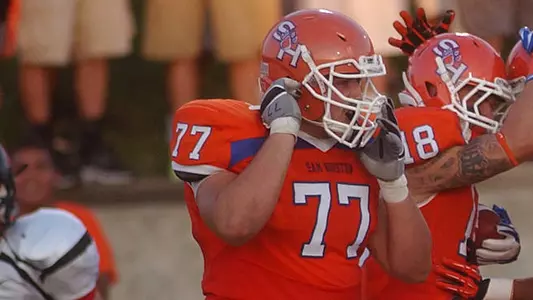 Hopson Has Been Leader for Offensive Line