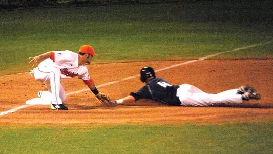 San Diego 5 Sam Houston 3