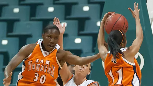 Record Setting Kats Host ORU Saturday