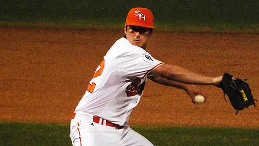 Baseball Opens 2013 Season Friday