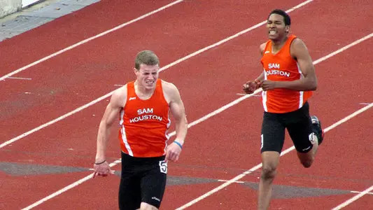 Men roll at Rice