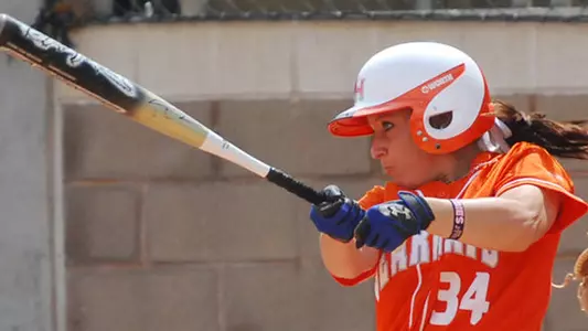 Extra inning win sets up Southland showdown