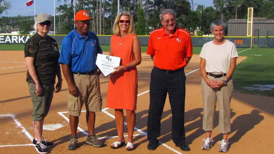 Bob Brock honored for 1,000th Win