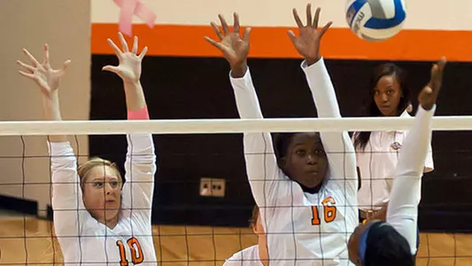 Oral Roberts downs Kats 25-16 26-24 25-19