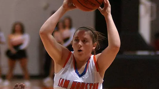 Lions Next As Women Travel to Louisiana