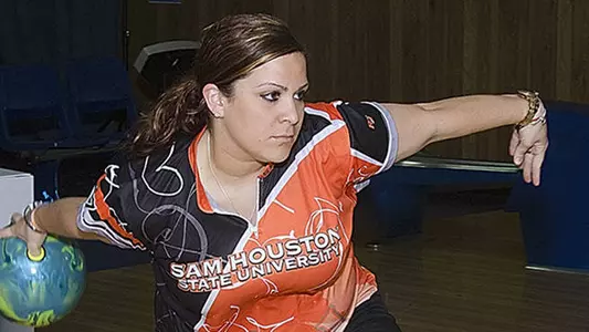Women Face Top Teams In Nebraska