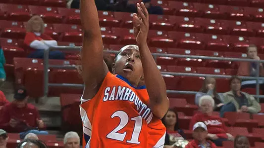 UAB rallies to down SHSU women 70-59