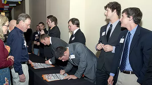Baseball Banquet & Auction Set For Feb. 8