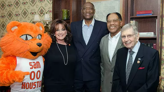 Hall of Fame Reception Energizes Kat Supporters