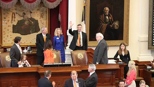 Texas legislature honors coach Willie Fritz