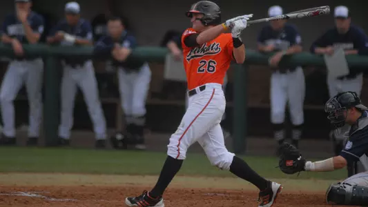 Bearkats Rally for 10-7 Win over UTA