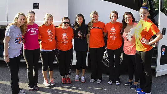 Kats Move Up To No. 6 As They Leave for NCAA