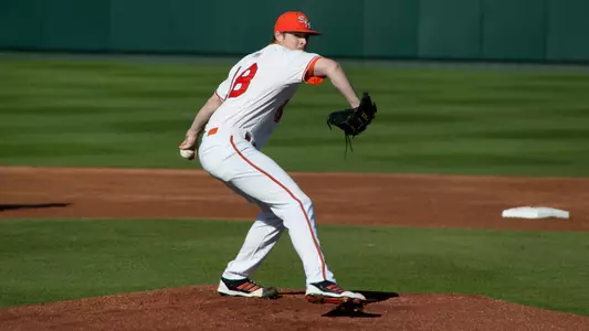 Bearkats Win Series Opener, 4-1